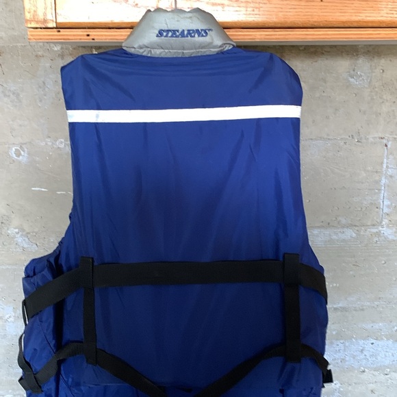 Sport Vest - Picture 2 of 5